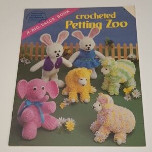 3/$15 Crocheted Petting Zoo Book 6003 American School Of Needlework ©1984